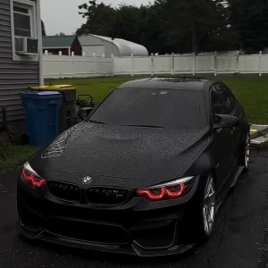 عکس وقتی BMW نزدیک بود برای همیشه ناپدید شود...