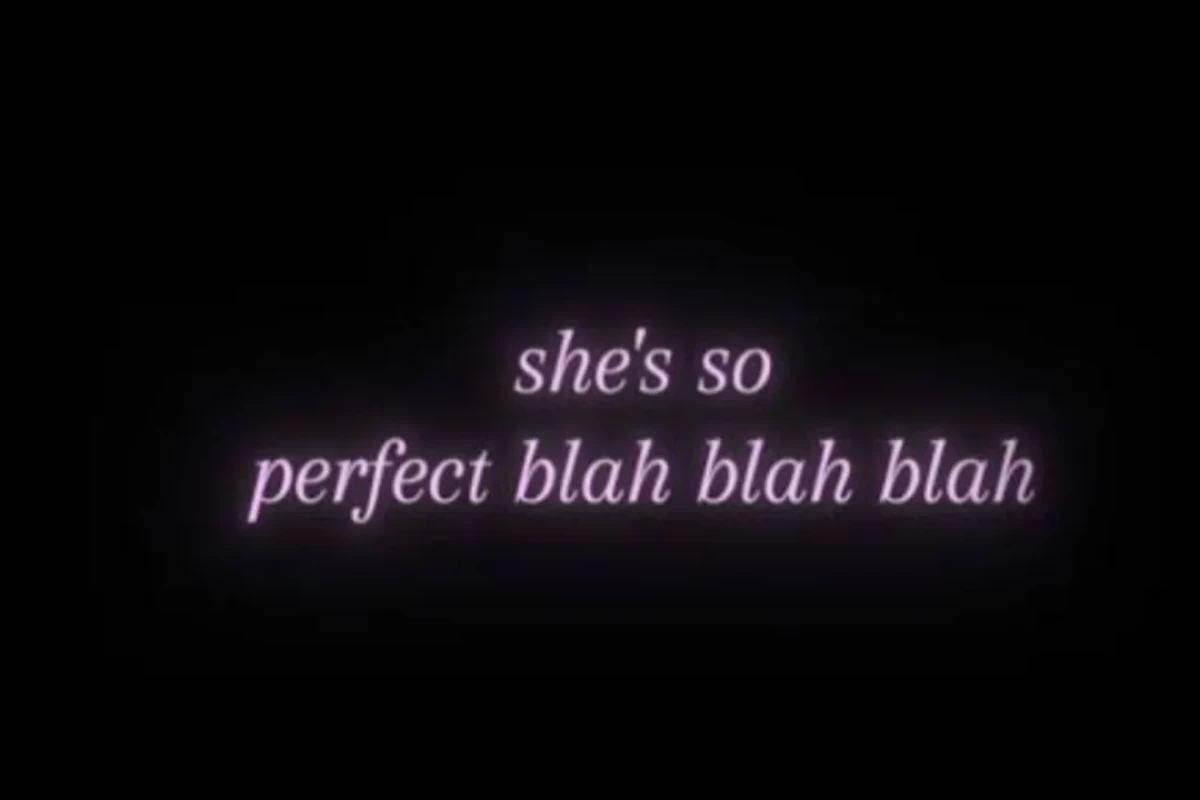 عکس => She's so perfect blah blah blah