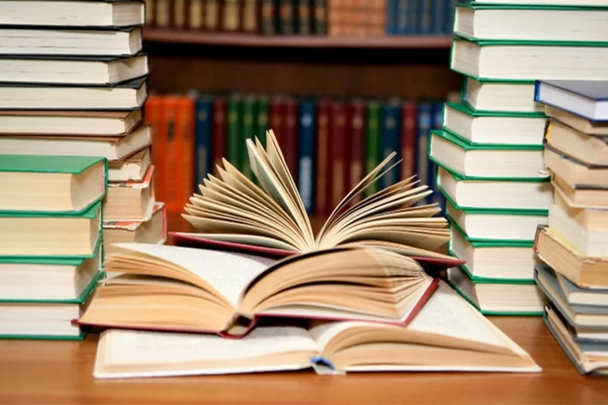 عکس تمایل به خواندن چه سبک کتابی داری؟