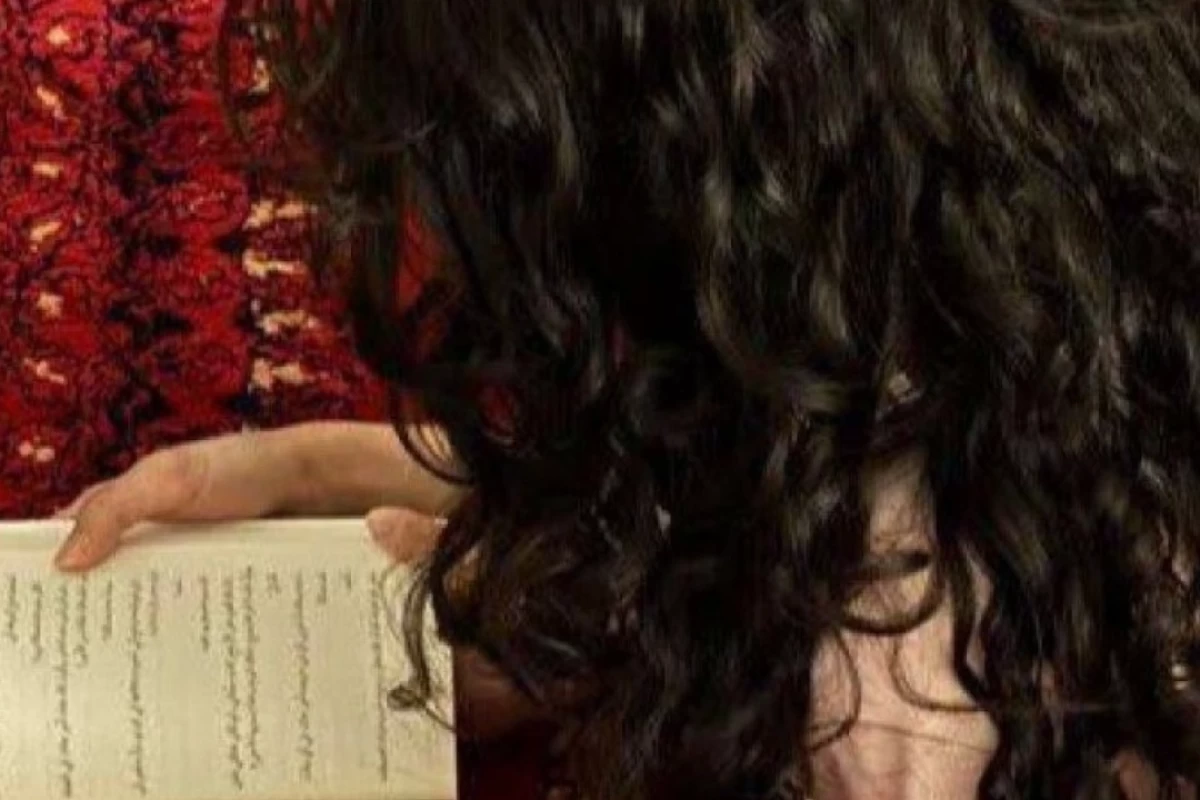 من کی هستم ؟