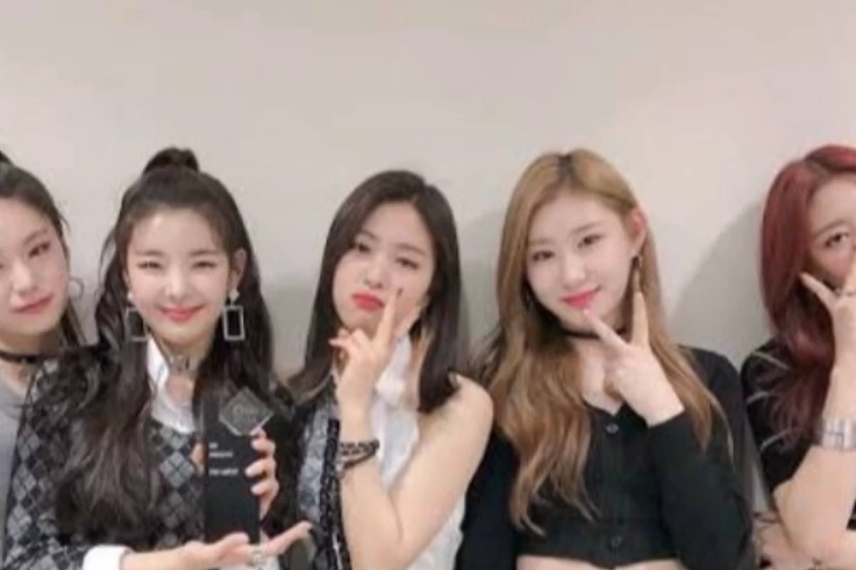 عکس بیوگرافی BLACKPINK AESPA ( خودم)